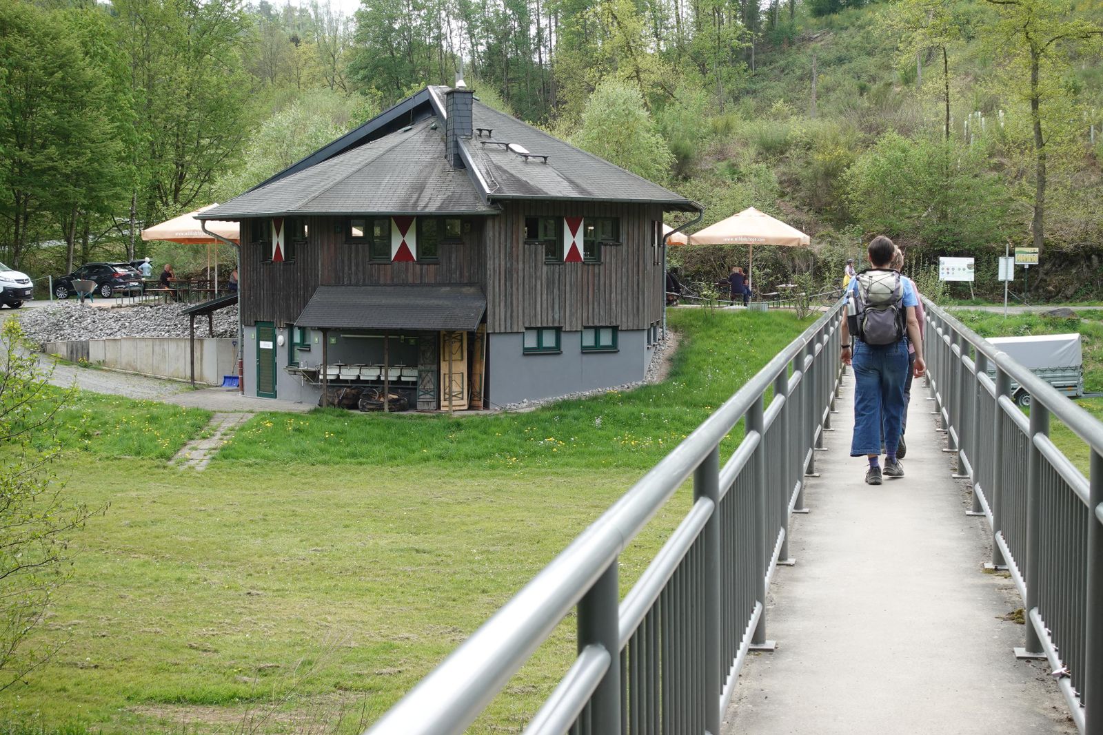 Hütte