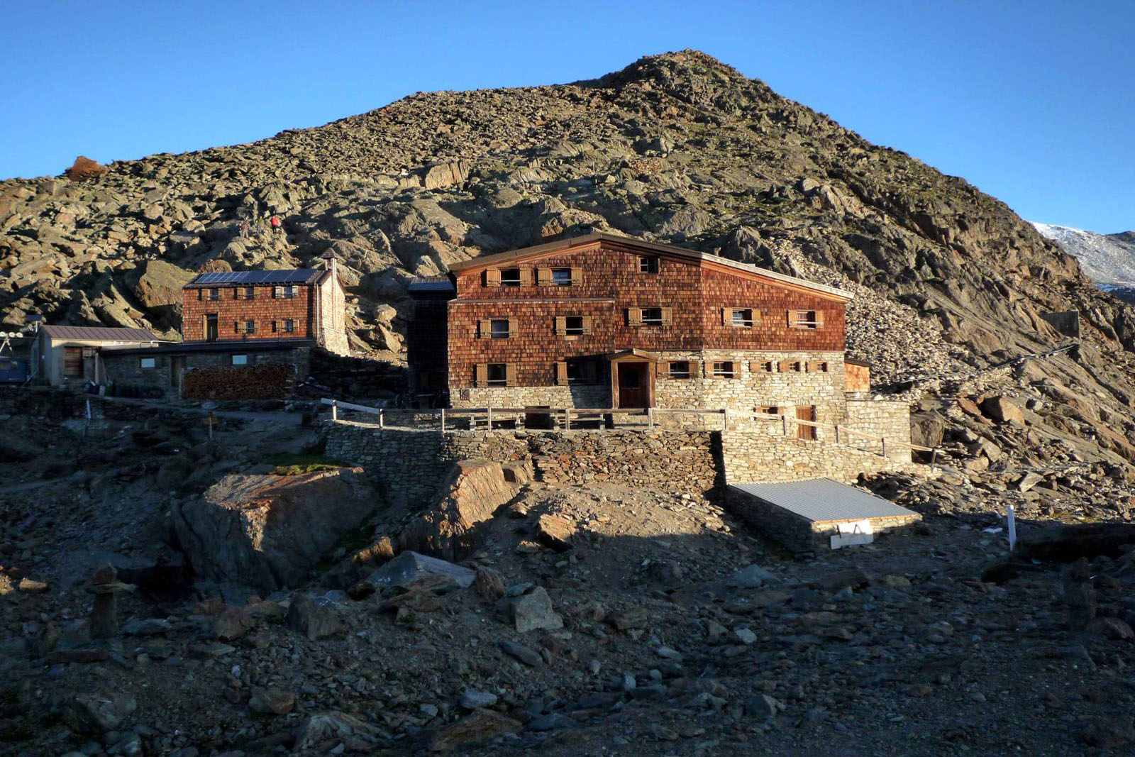 Hütte